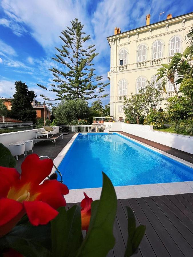 Pergolato Junior Appartement San Remo Buitenkant foto